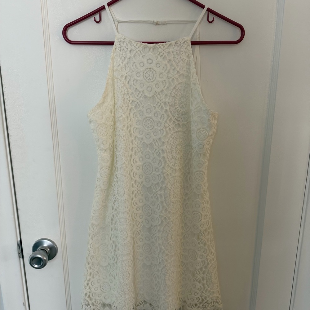 Elegant Cream Lace Dress